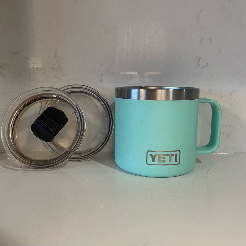 YETI 14oz Seafoam Tumbler with 2 Lids!